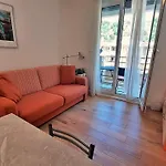 Mitra Zonata Orange * Omiš