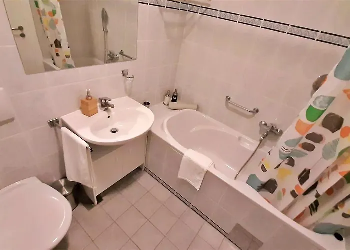 Mitra Zonata Orange Omiš